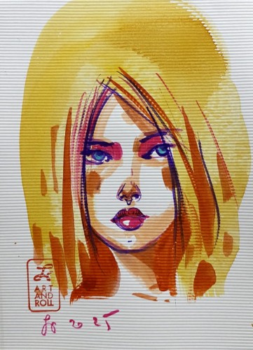 004_Ellie_1.jpg